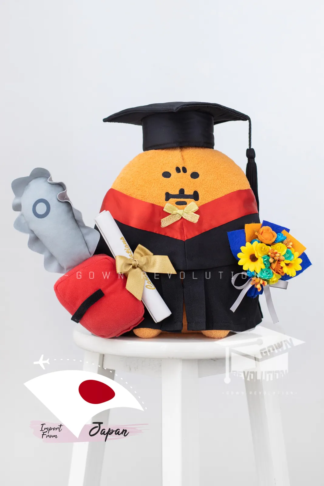 Gown Revolution | 畢業公仔| 畢業袍專門店